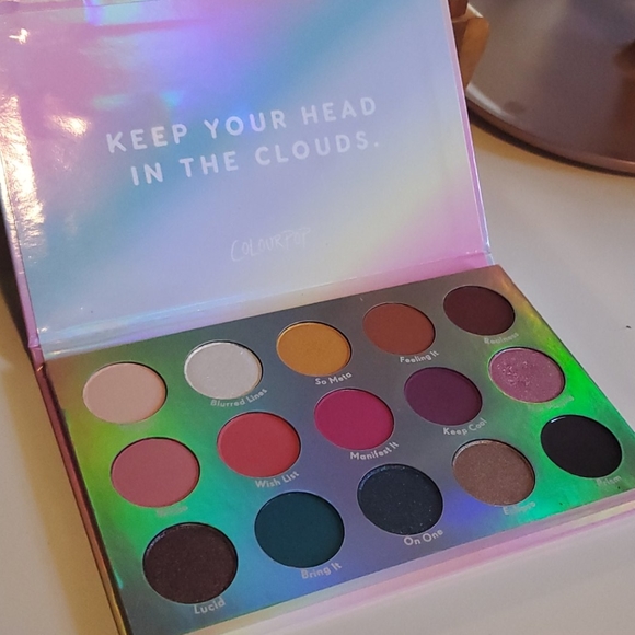 Colourpop Chasing Rainbows palette